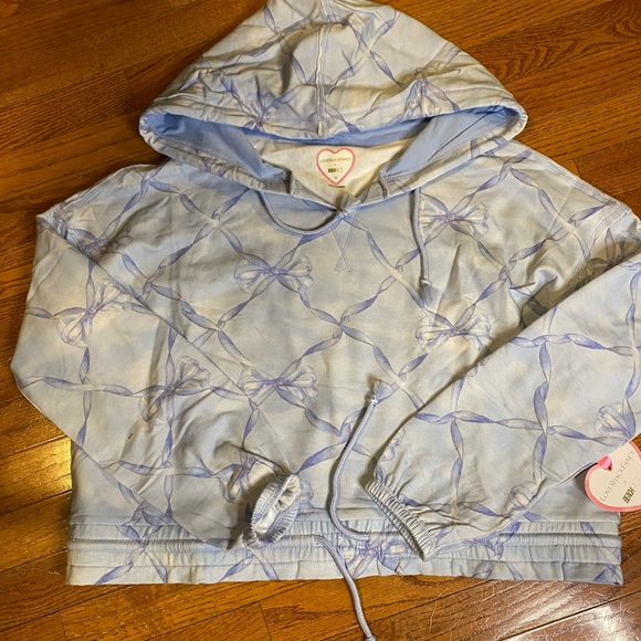 Loveshackfancy cropped hoodie - Picture 3 of 4